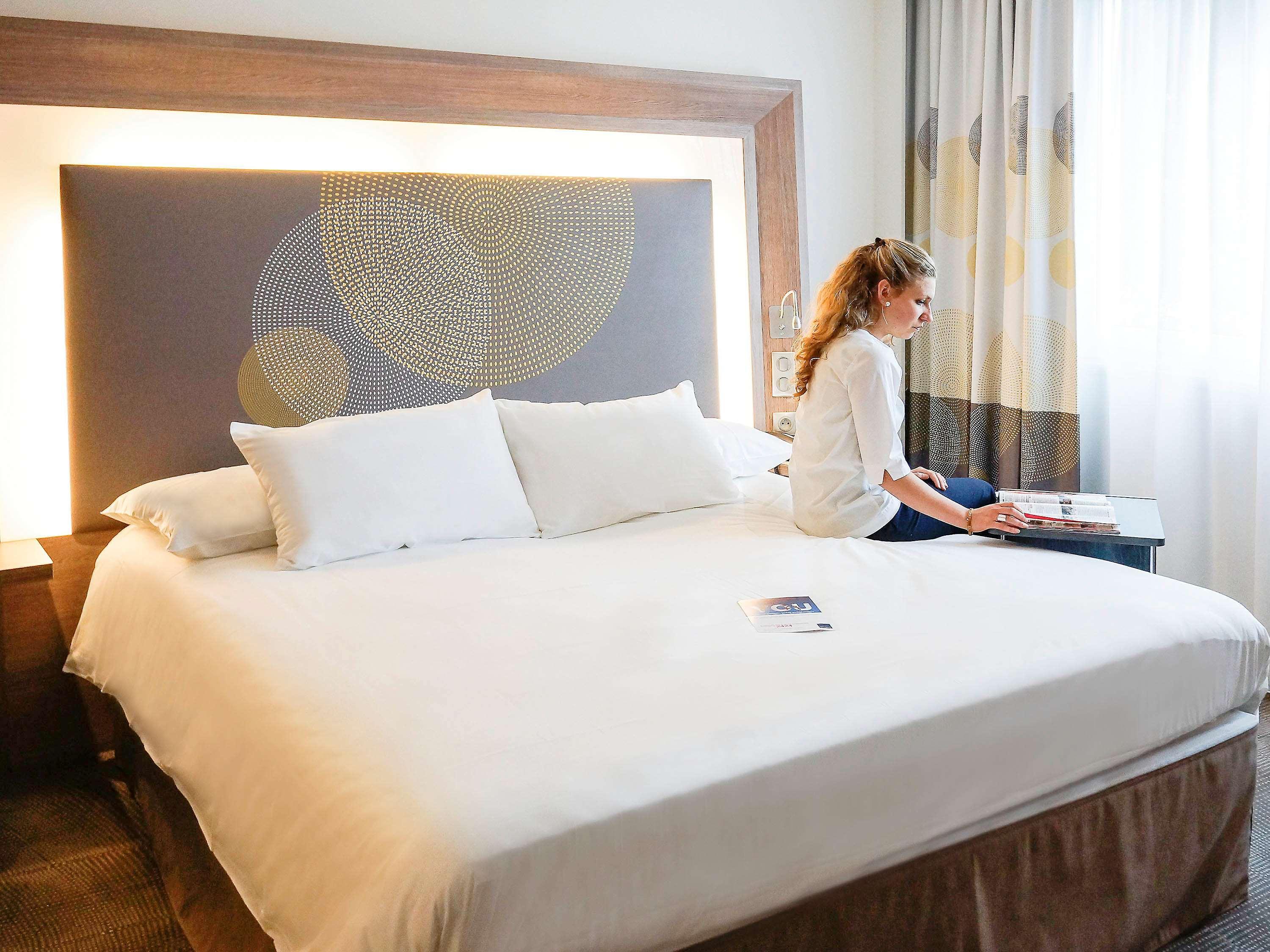 Novotel Saclay Exterior foto